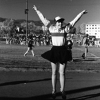 1977 Cheerleaders 12