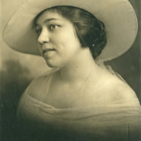 Portrait - Hall, Eoloise