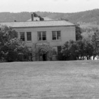 1986 Ackerman School Side