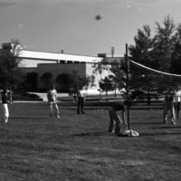 1981 Volleyball, New Students 05