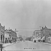 La Grande, Street Scene 15