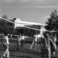 1981 Volleyball, New Students 09