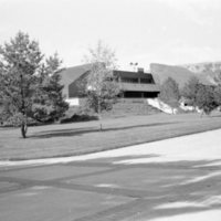 1985 Hoke Hall