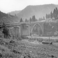 Perry, Grande Ronde Bridge 2