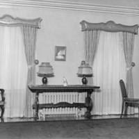 La Grande Home, Interior-B 1
