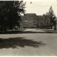 http://archives.library.eou.edu/images/2007.3.754.jpg