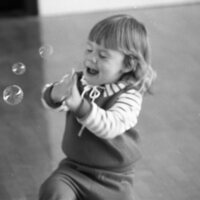 1985 Children, Bubbles 03