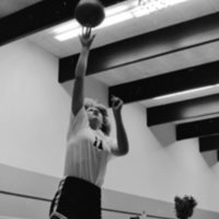 1980 Women's Basketball Action 04