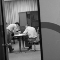 1985 June, Student Consults Professor 01