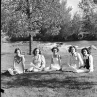 1978 Raft Race, Student Portraits 09