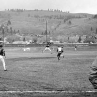 1983 Baseball Action 01