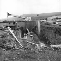 1972 Hoke Hall Construction 05