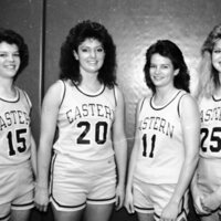 1988 Women's Basketball Players 06