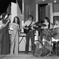 1976-77 Ambassadors 01