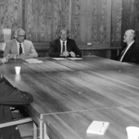 1987 Meeting, Signing 03