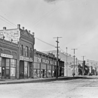 La Grande, Street Scene 18