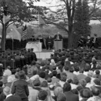 1976 Graduation 09