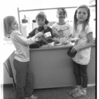 1989 Ackerman Elementary School, Playing 08