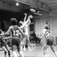 1983 Men's Basketball Action 07