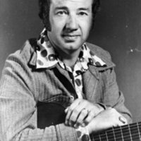 1974 Guitarist