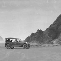 Cannon Beach, Automobile