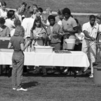 1987 New Student Days, BBQ 21
