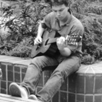 1987 Guitarist 12