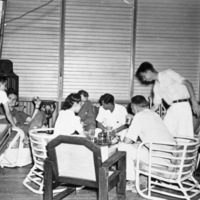 Manila, Filipino Hosts 7