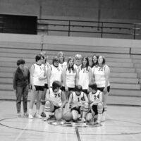 1974 Women's Basketball Team 03