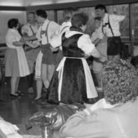 1985 Octoberfest, Folk Dancing 01