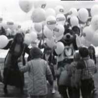 1986 Ackerman Elementary School,  Balloons 01