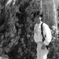 1986 Student, Walking 02