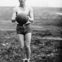 30's Basketball Player 13
