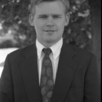 1990 Men's Head Basketball Coach, Howard Gauthier 02
