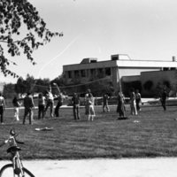 1980 New Student Week, Volleyball 03