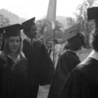 1980 Graduation, Graduates Walk 04