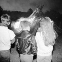 1987 Homecoming Bonfire 04