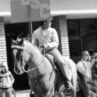 1986 Parade, Horseback 2-2
