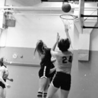 1978 Women's Basketball Action 10