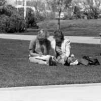 1985 Students, April Outdoor Candid Shots 01