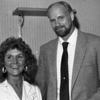 1986 Employees, Reception 26