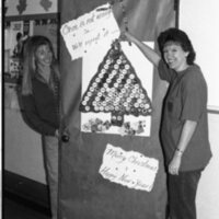 1990 Employees, Christmas Decorations 04