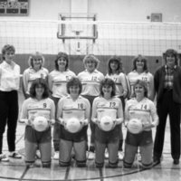 1983 Volleyball Team 01