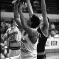 1991 Men's Basketball Action, Willamette University at EOSC 07