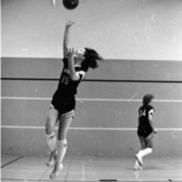 1981 Women's Basketball Action, Practice 02