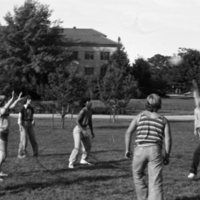 1981 Volleyball, New Students 02