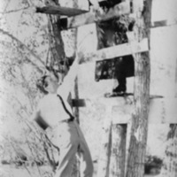Reuter, Couple in Treehouse