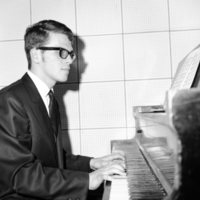 1969 Pianist