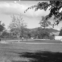 1990 Campus 03