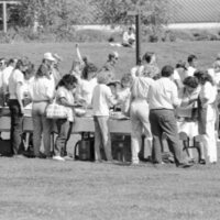 1987 New Student Days, BBQ 06